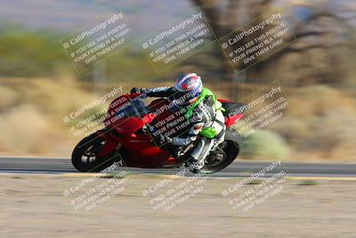 media/Oct-06-2024-Race Pace (Sun) [[d7d39ec7ad]]/3-Turn 2 Inside Pans (8am)/